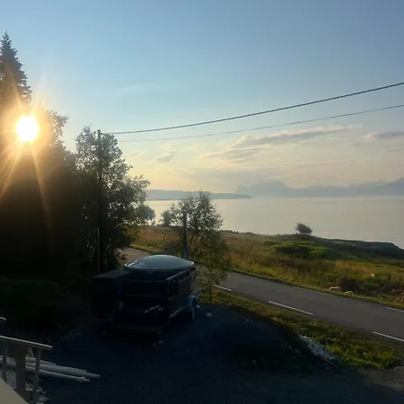 Prázdninový dům Evenes Artic Glamping