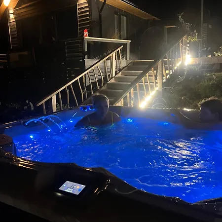 Evenes Artic Glamping * Evenesmarkja